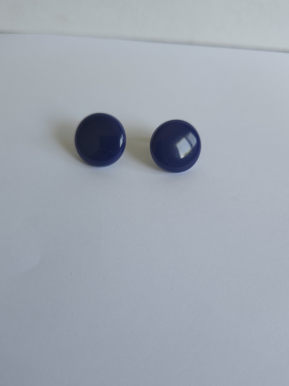 Vintage 1980s Cobalt Navy Blue Enamel Button Clip On Earrings Gold Tone - Picture 5 of 11